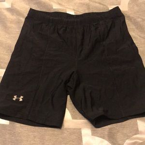 Under armor spandex shorts
